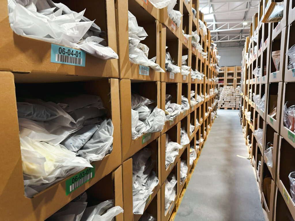 Cardboard modules used in the warehouse - an interesting solution for storing lightweight goods.