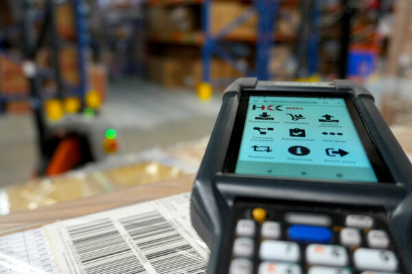 FEN warehouse – implementation of WMS system (11) Photo of terminal with WMS system