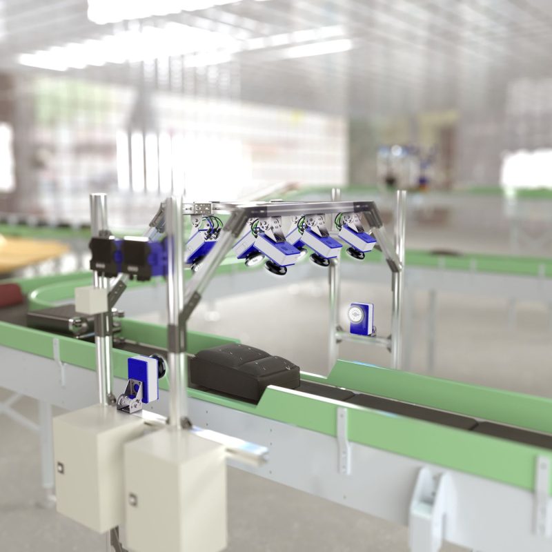 Bramka skanująca bagaż na przenośniku taśmowym BHS Datalogic