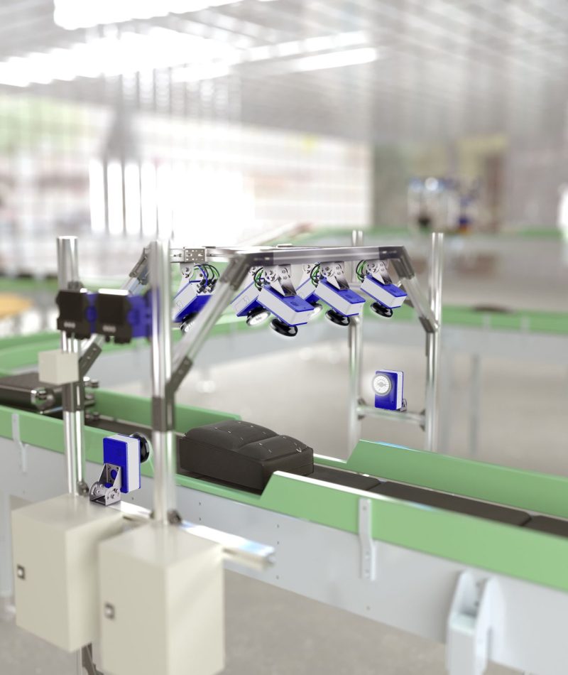 Bramka skanująca bagaż na przenośniku taśmowym BHS Datalogic