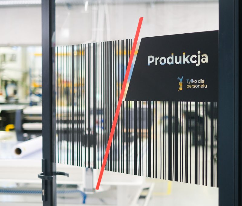 Wayfinding - oznakowanie wewnętrzne biura - HKK Group