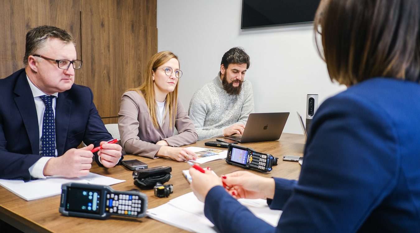 Zdjęcie pracownicy zespół projektowy HKK Group